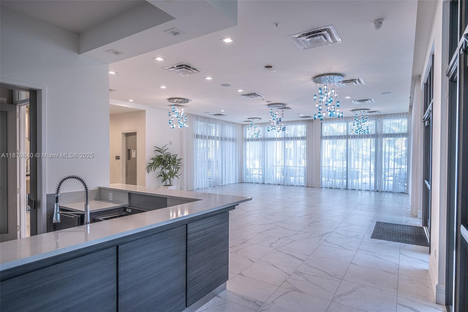 8001 NW 41st St # 208, Doral FL 33166 — 46