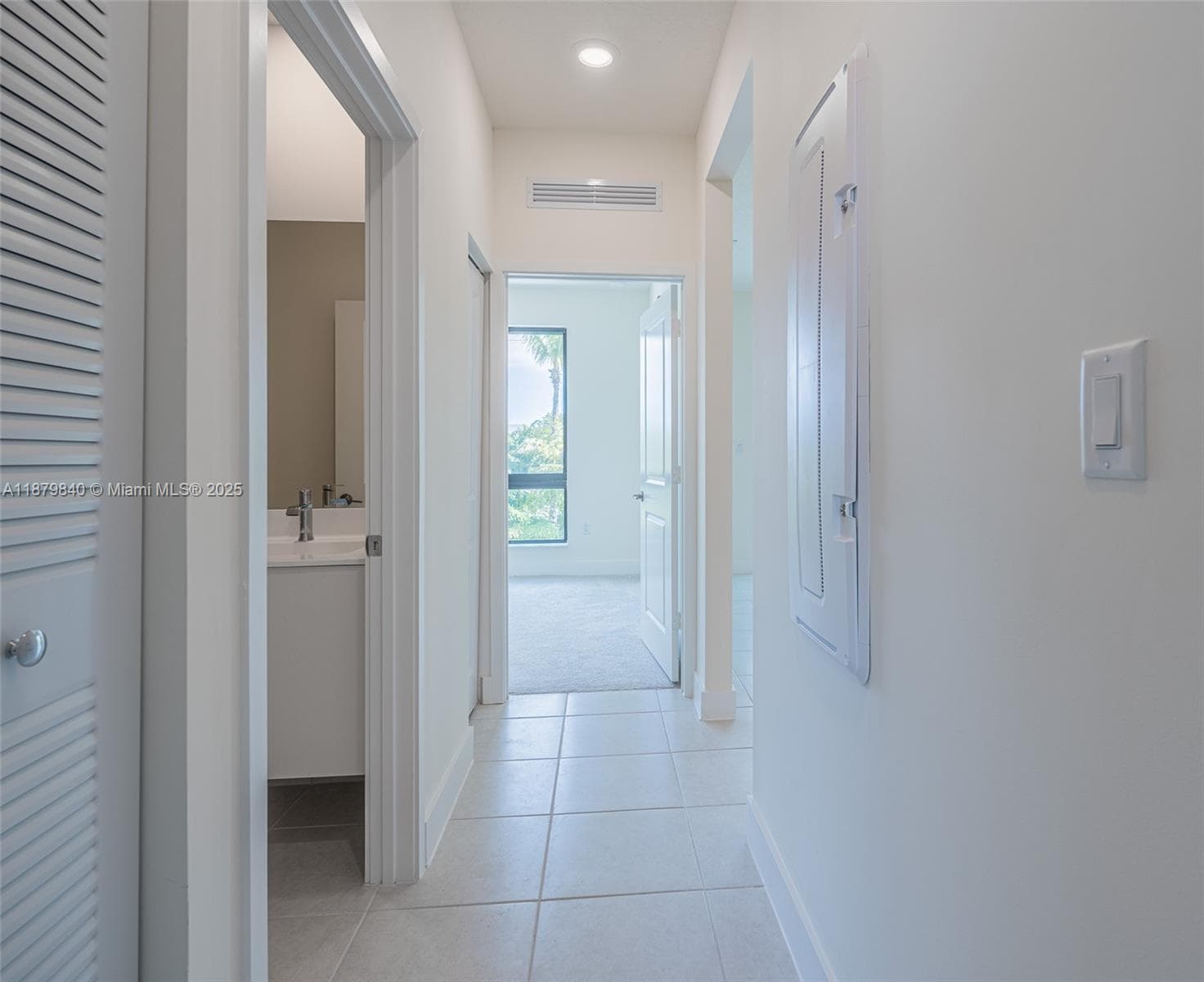 8001 NW 41st St # 208, Doral FL 33166 — 13