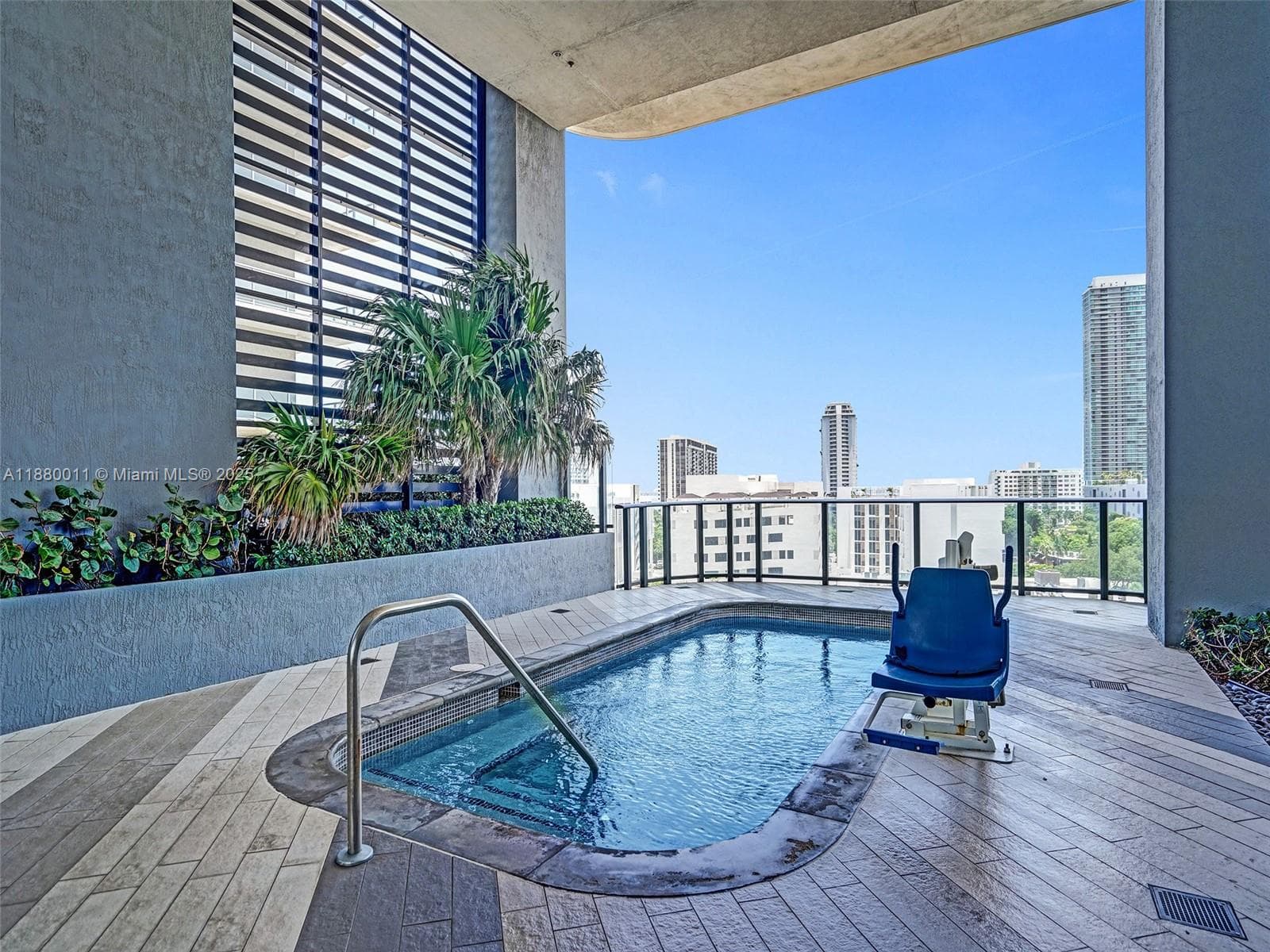 121 NE 34th St # 1601, Miami FL 33137 — 43
