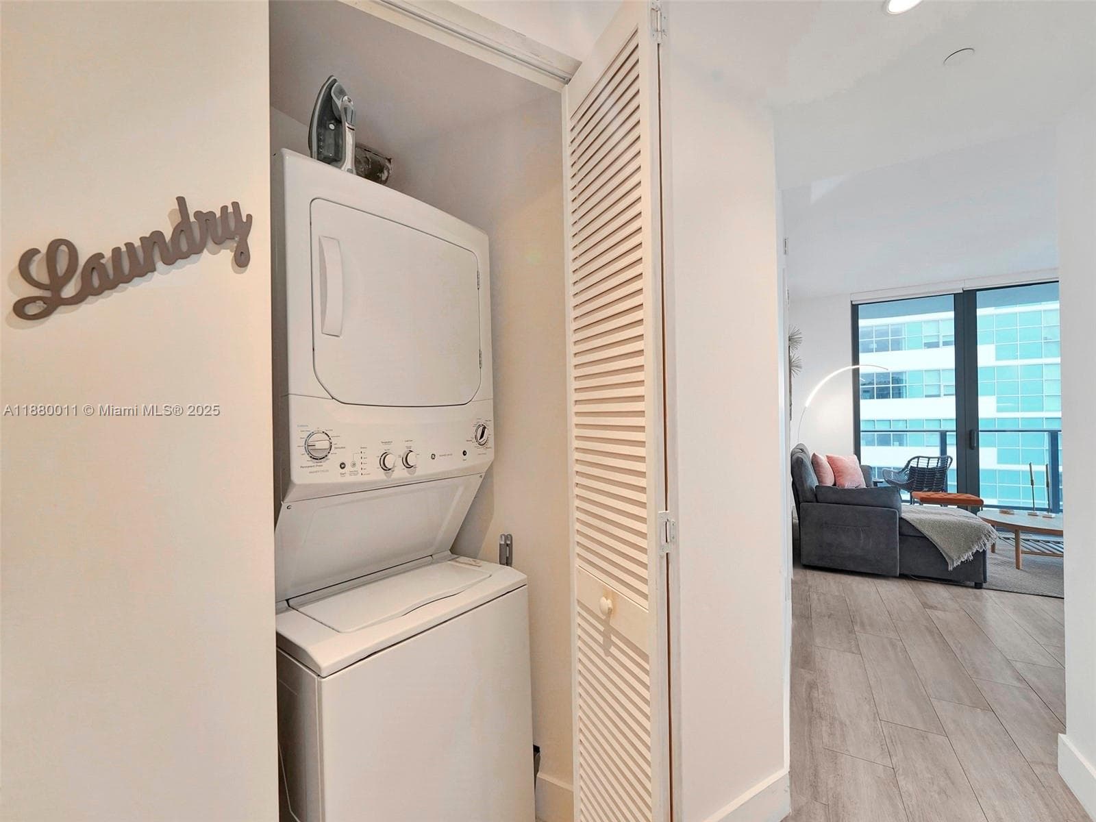 121 NE 34th St # 1601, Miami FL 33137 — 57