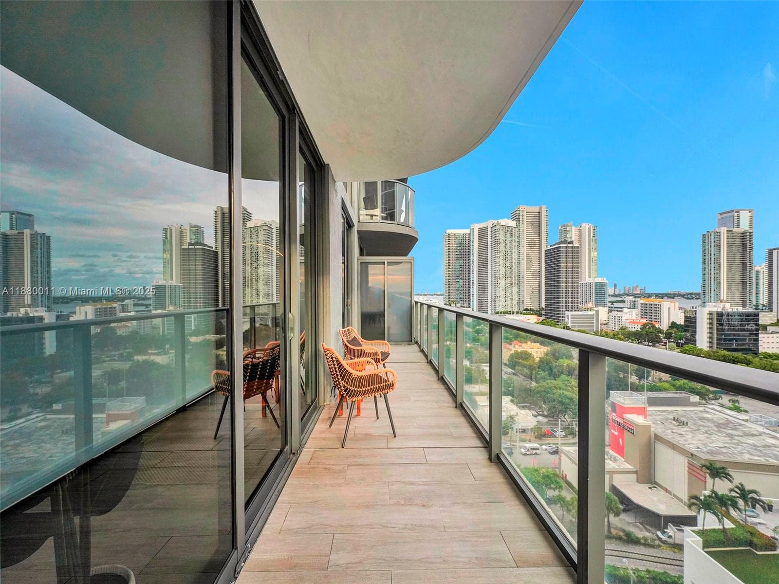 121 NE 34th St # 1601, Miami FL 33137 — 29