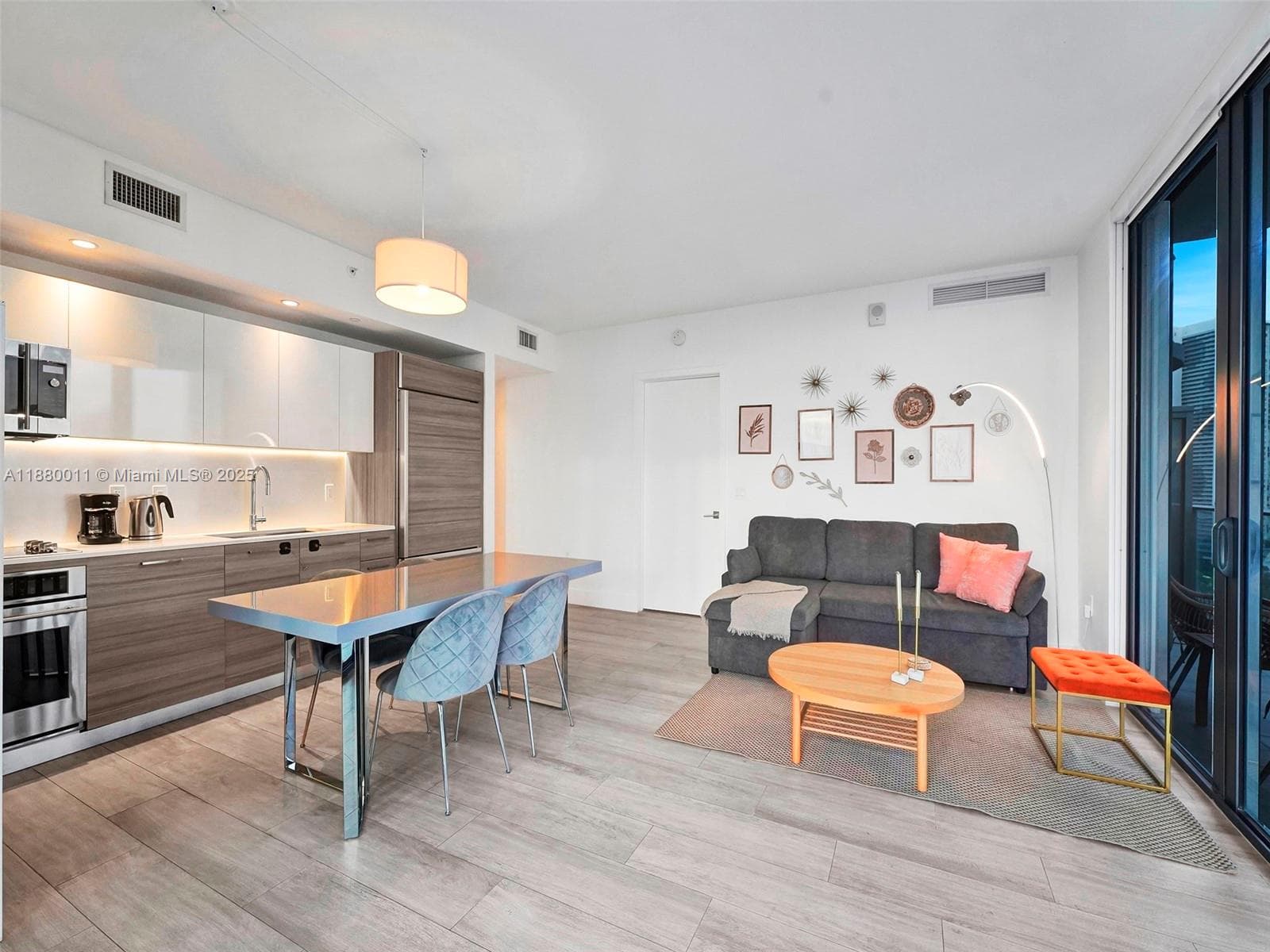 121 NE 34th St # 1601, Miami FL 33137 — 4