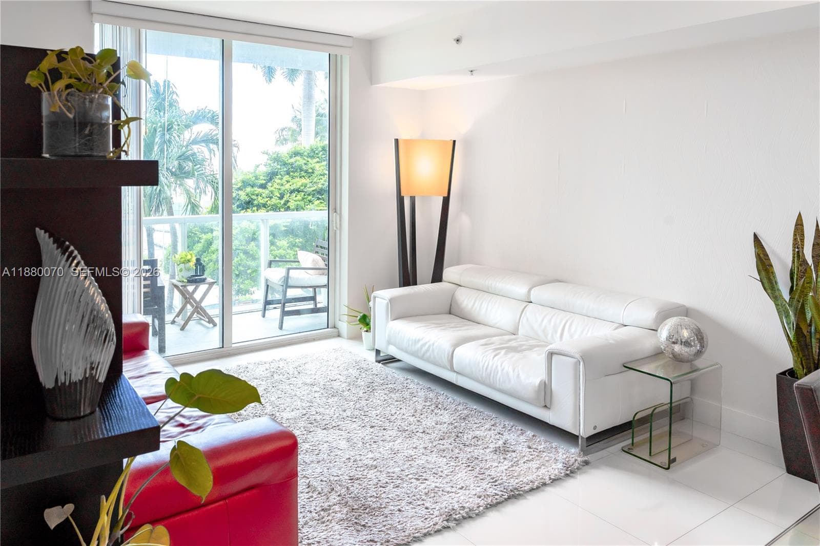 253 NE 2nd St # 903, Miami FL 33132 — 5