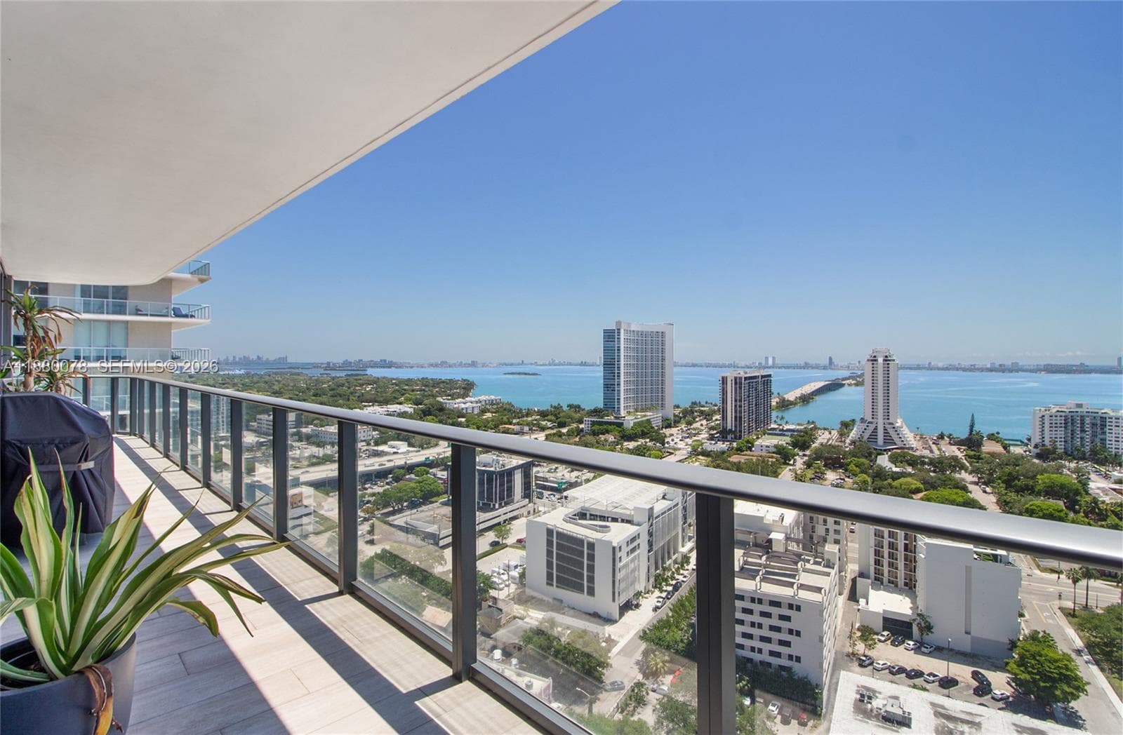 121 NE 34th St # 2408, Miami FL 33137 — 26