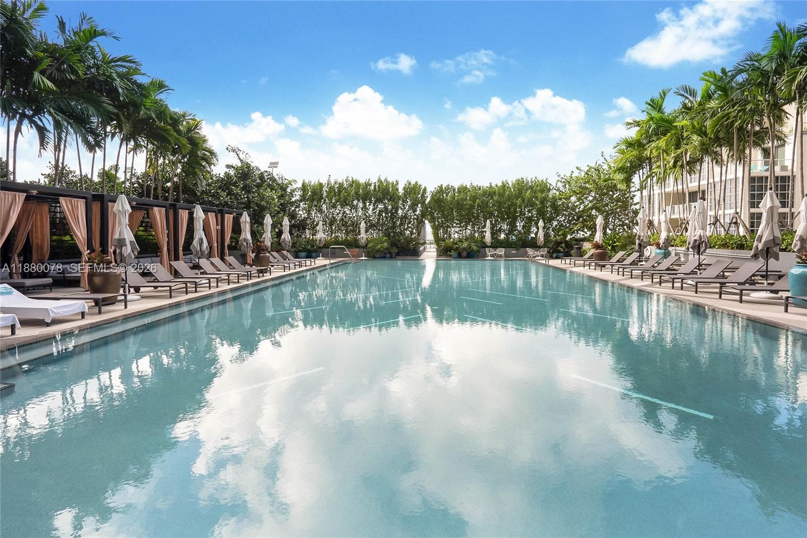 121 NE 34th St # 2408, Miami FL 33137 — 32