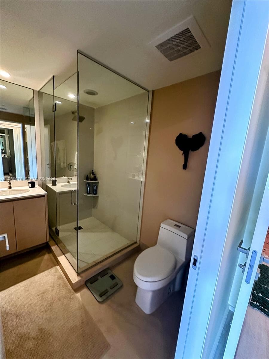 121 NE 34th St # 2408, Miami FL 33137 — 18