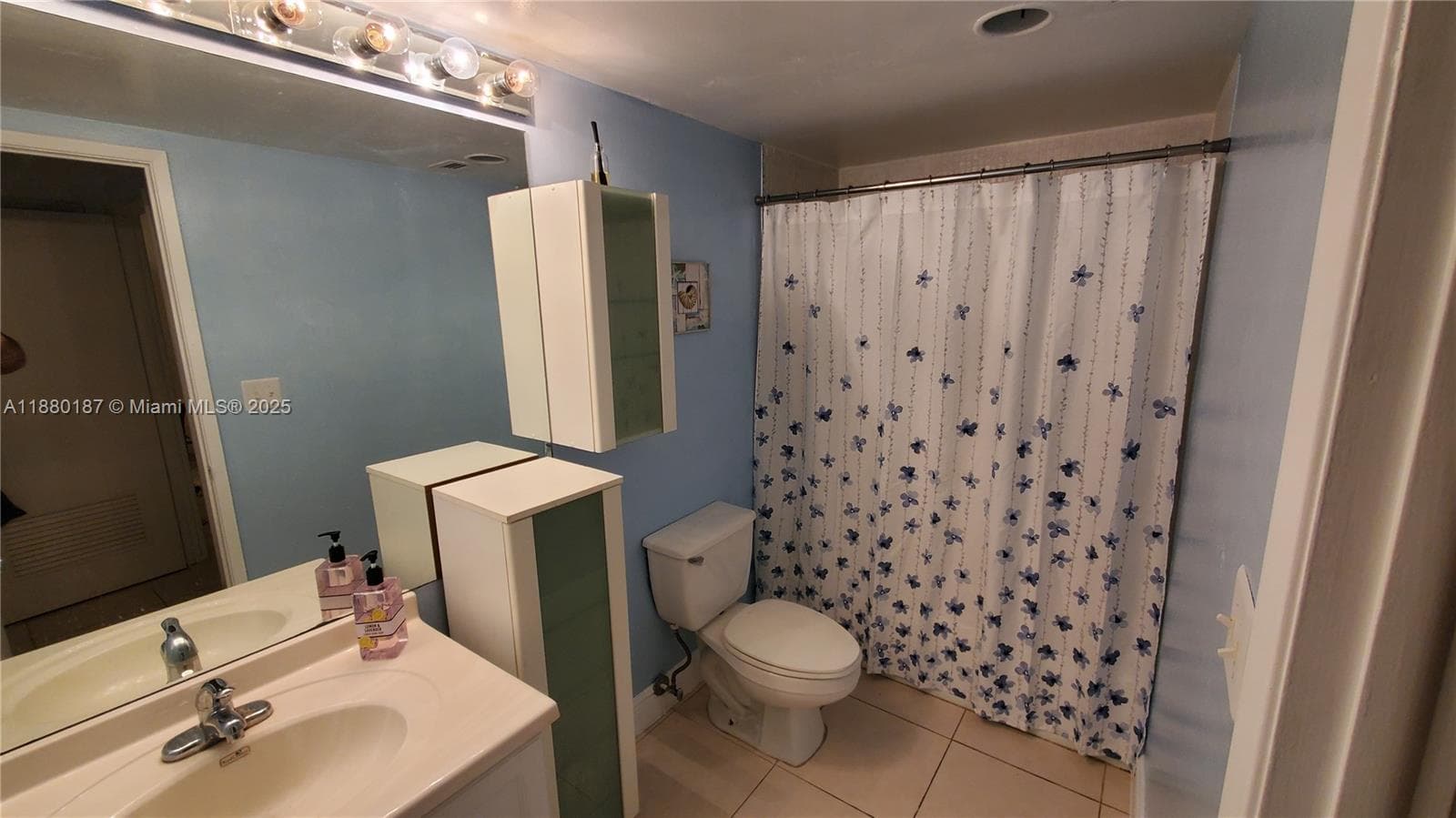 19390 Collins Ave # 1124, Sunny Isles Beach FL 33160 — 2