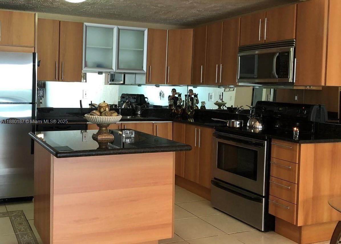 19390 Collins Ave # 1124, Sunny Isles Beach FL 33160 — 6