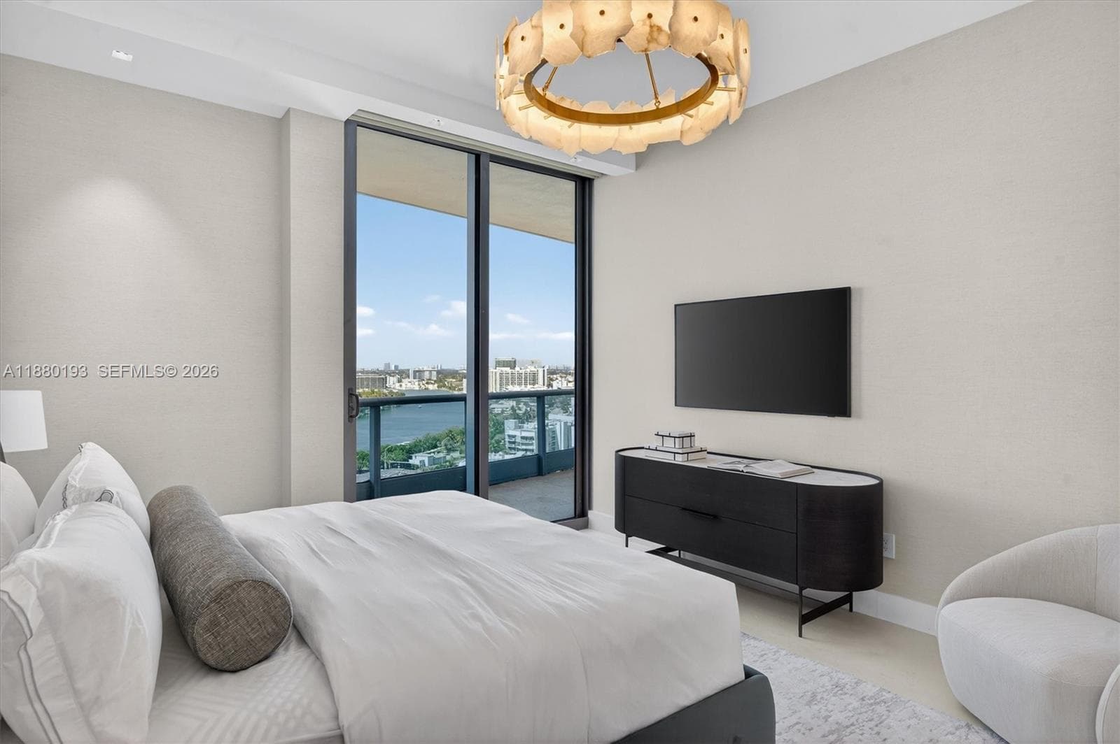 5959 Collins Ave # 1805, Miami Beach FL 33140 — 33