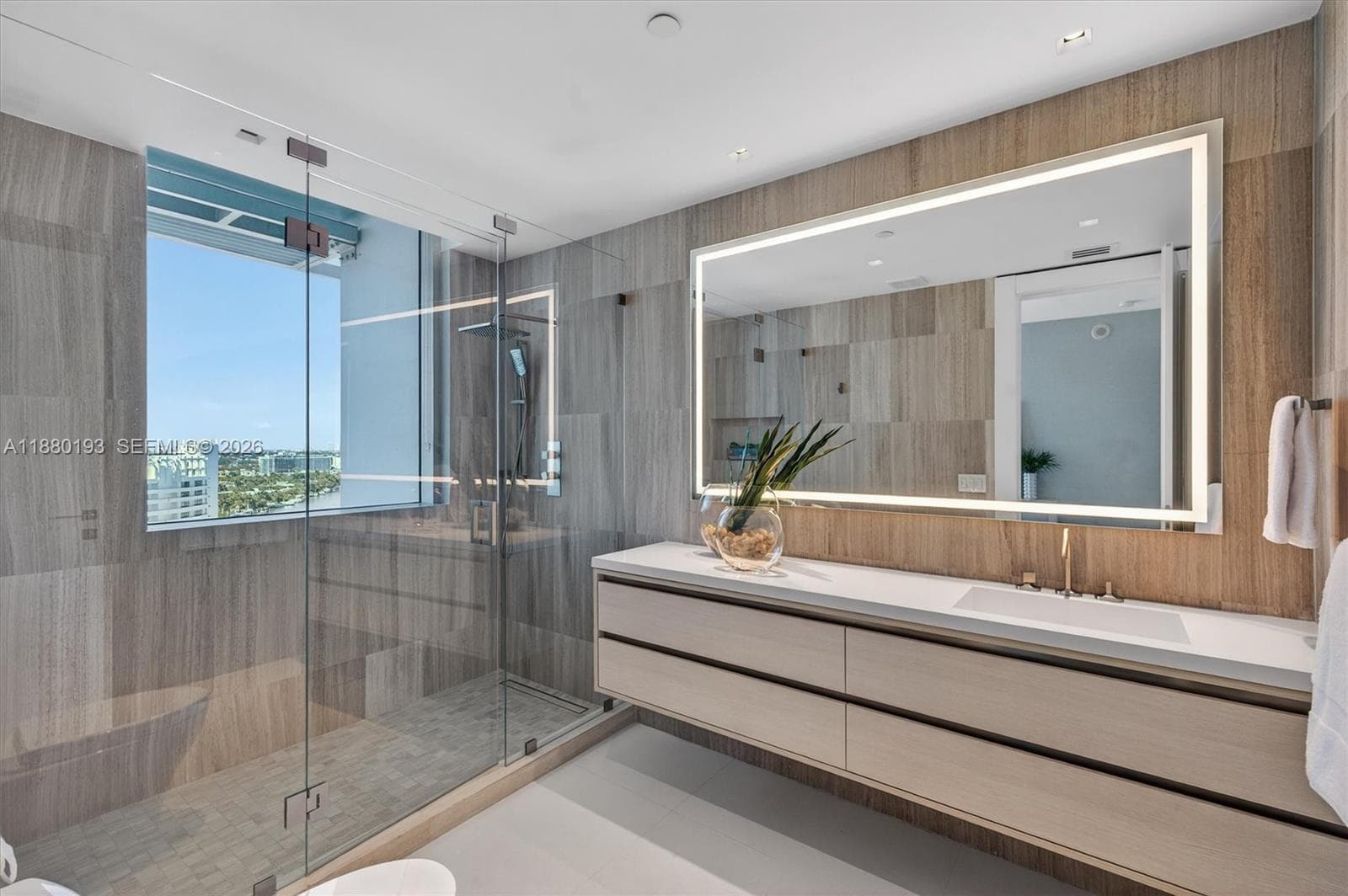 5959 Collins Ave # 1805, Miami Beach FL 33140 — 29