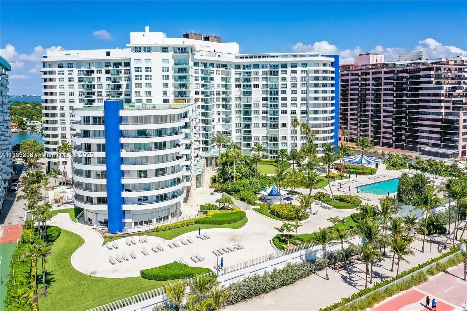 5151 Collins Ave # 923, Miami Beach FL 33140 — 31