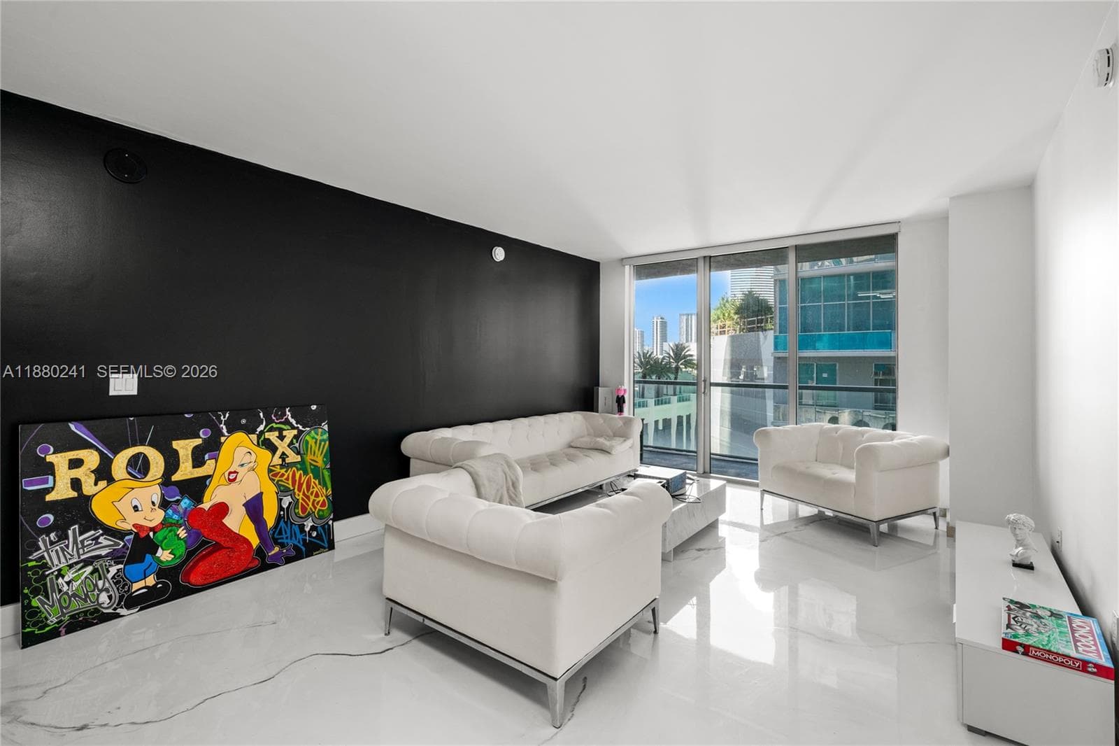 55 SE 6th St # 1203, Miami FL 33131 — 12