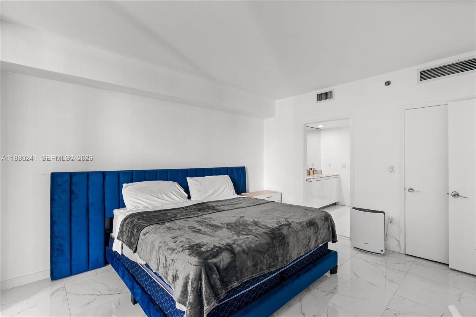 55 SE 6th St # 1203, Miami FL 33131 — 3