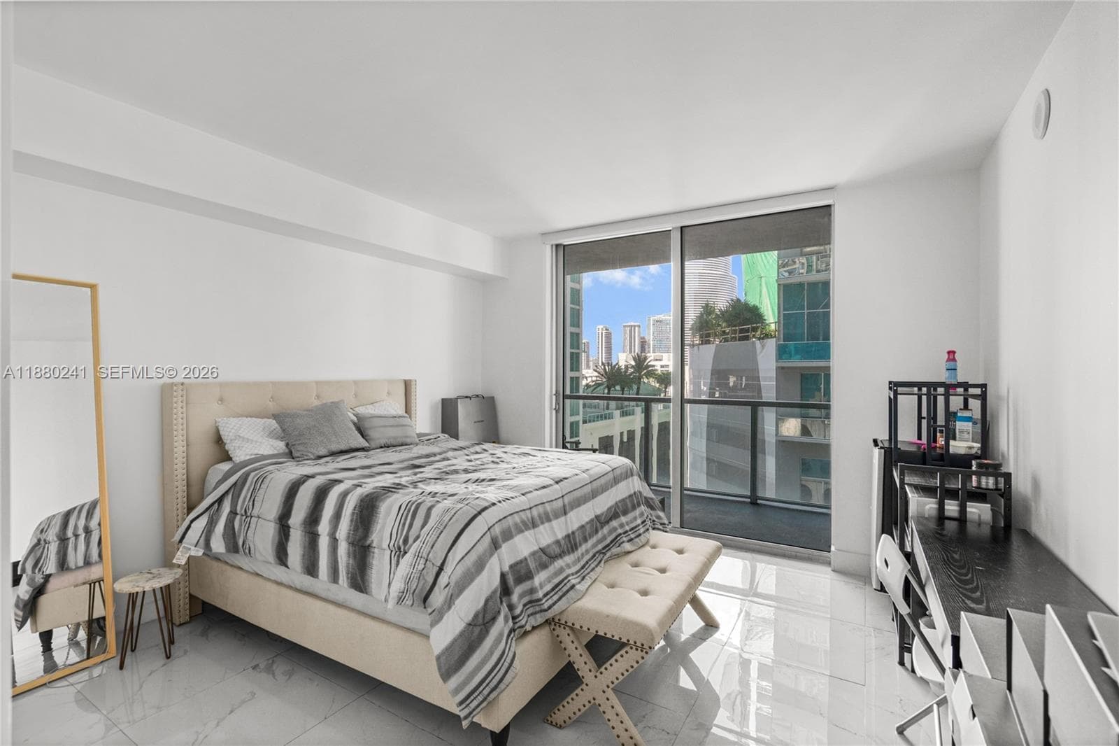 55 SE 6th St # 1203, Miami FL 33131 — 10