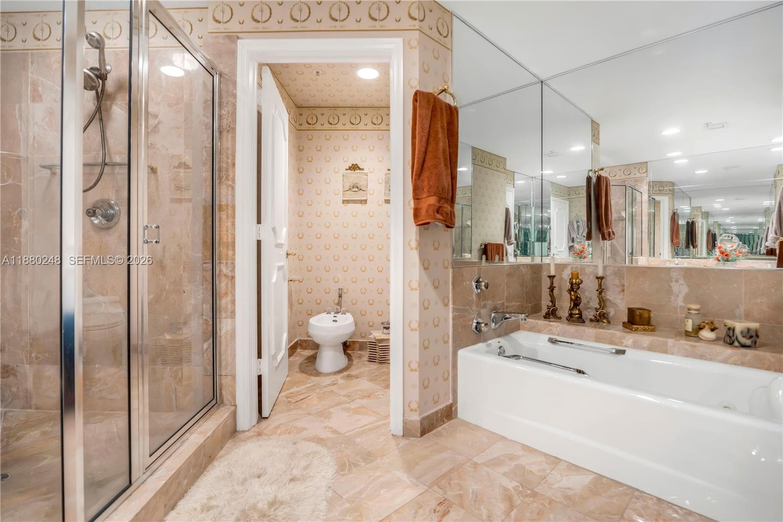 888 Brickell Key Dr # 1807, Miami FL 33131 — 22