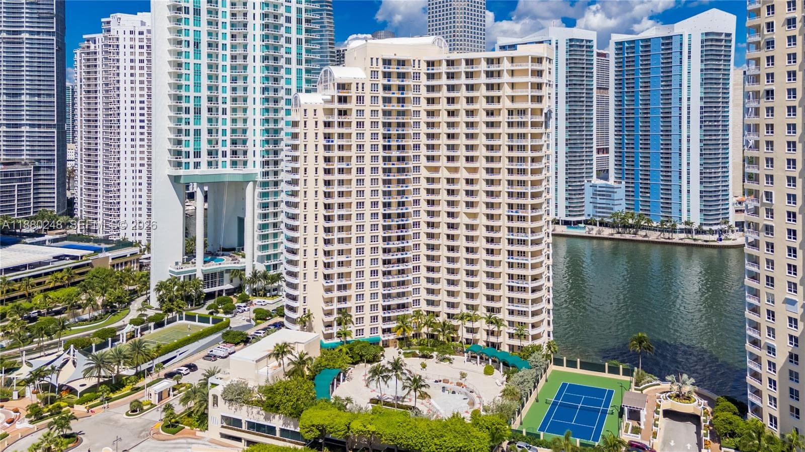 888 Brickell Key Dr # 1807, Miami FL 33131 — 55