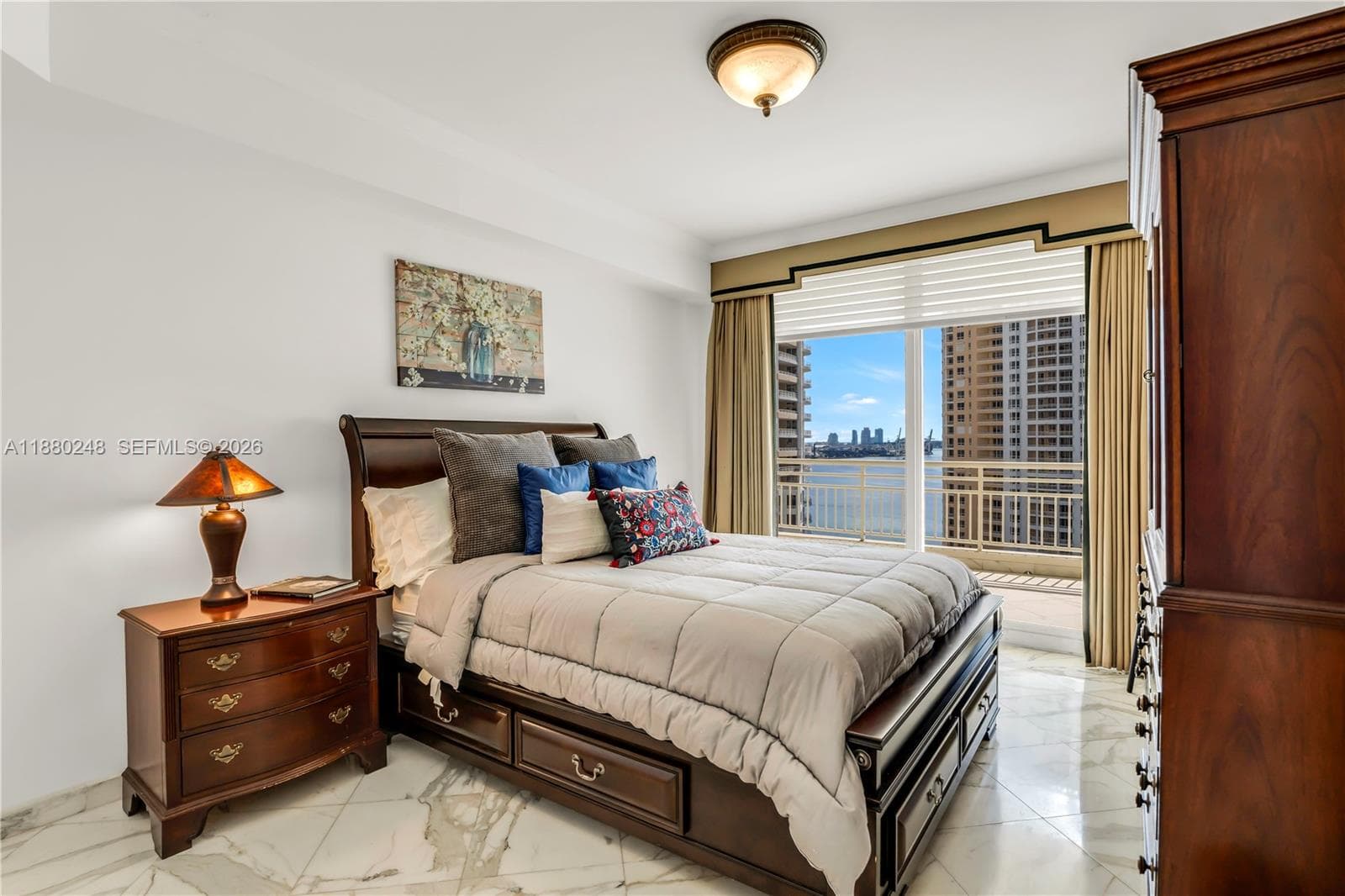 888 Brickell Key Dr # 1807, Miami FL 33131 — 25