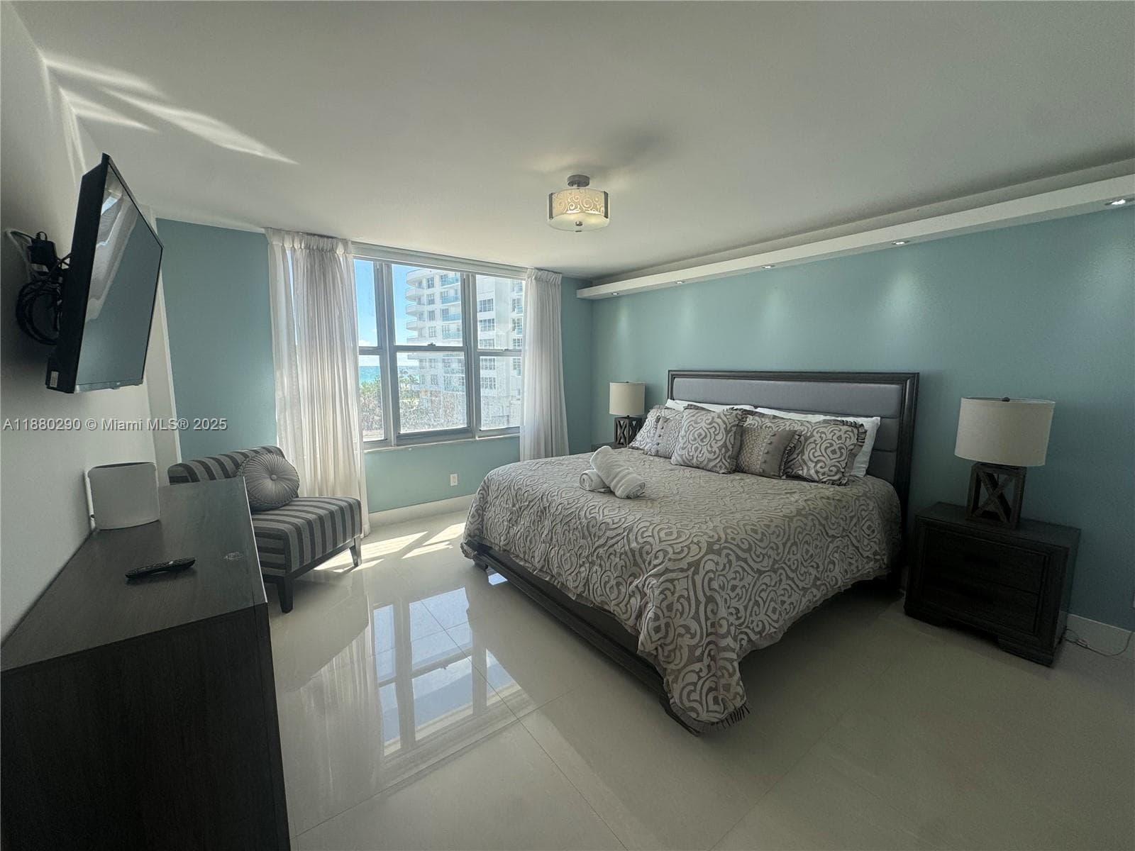 5161 Collins Ave # 514, Miami Beach FL 33140 — 12