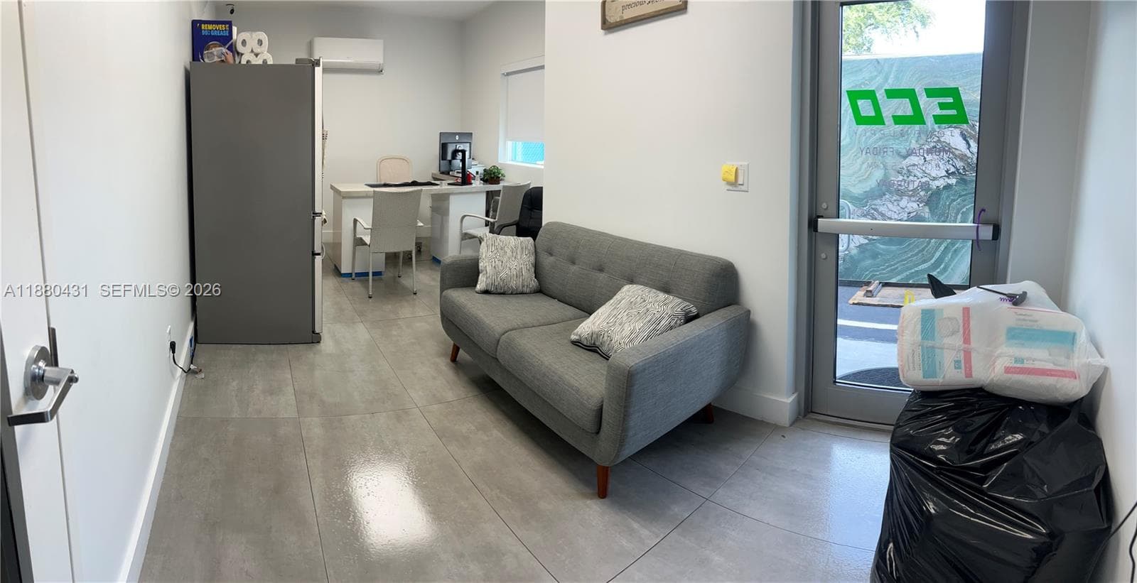 2757 W 77th Pl, Hialeah FL 33016 — 14