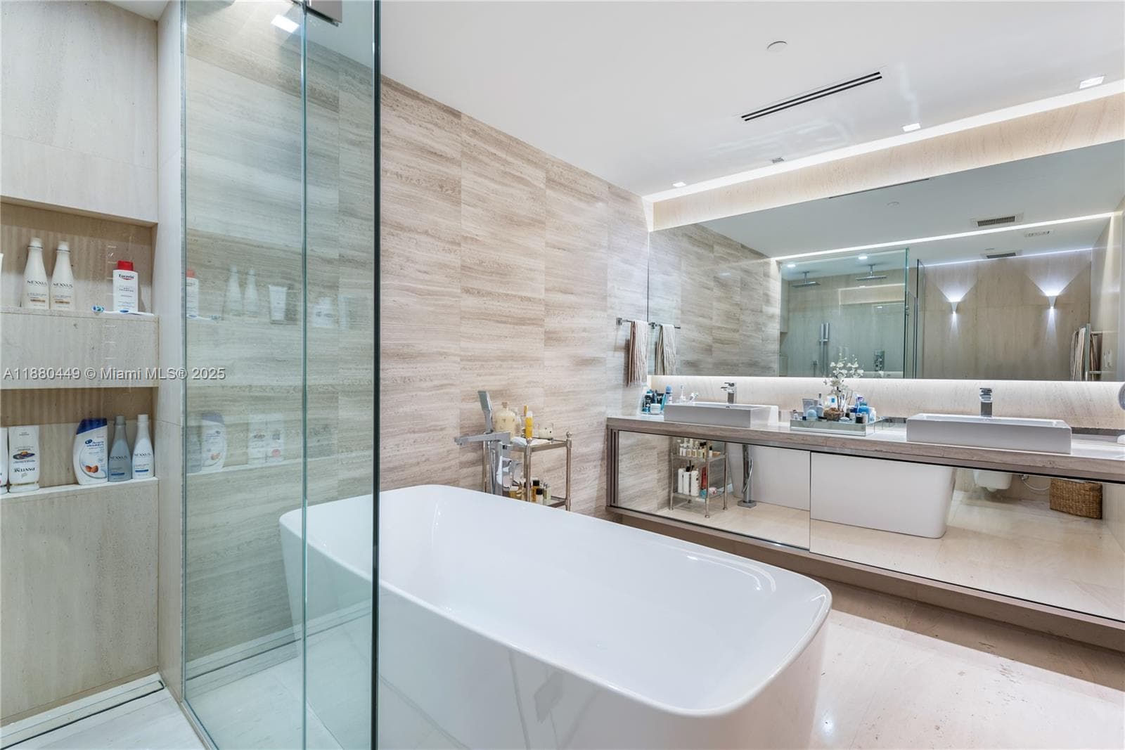 2514 Fisher Island Dr # 6104, Miami Beach FL 33109 — 21
