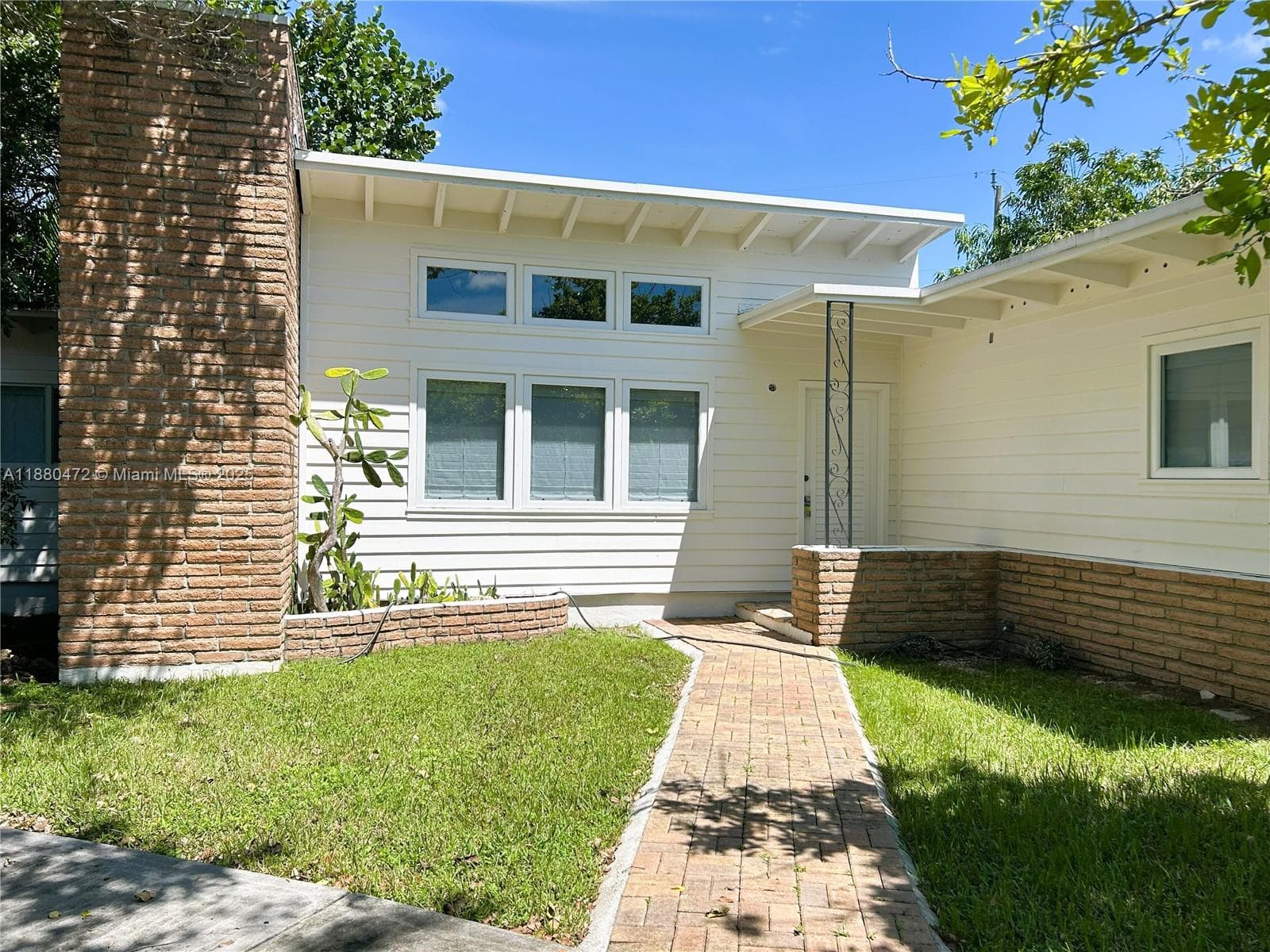 6395 SW 42nd Ter, South Miami FL 33155 — 1
