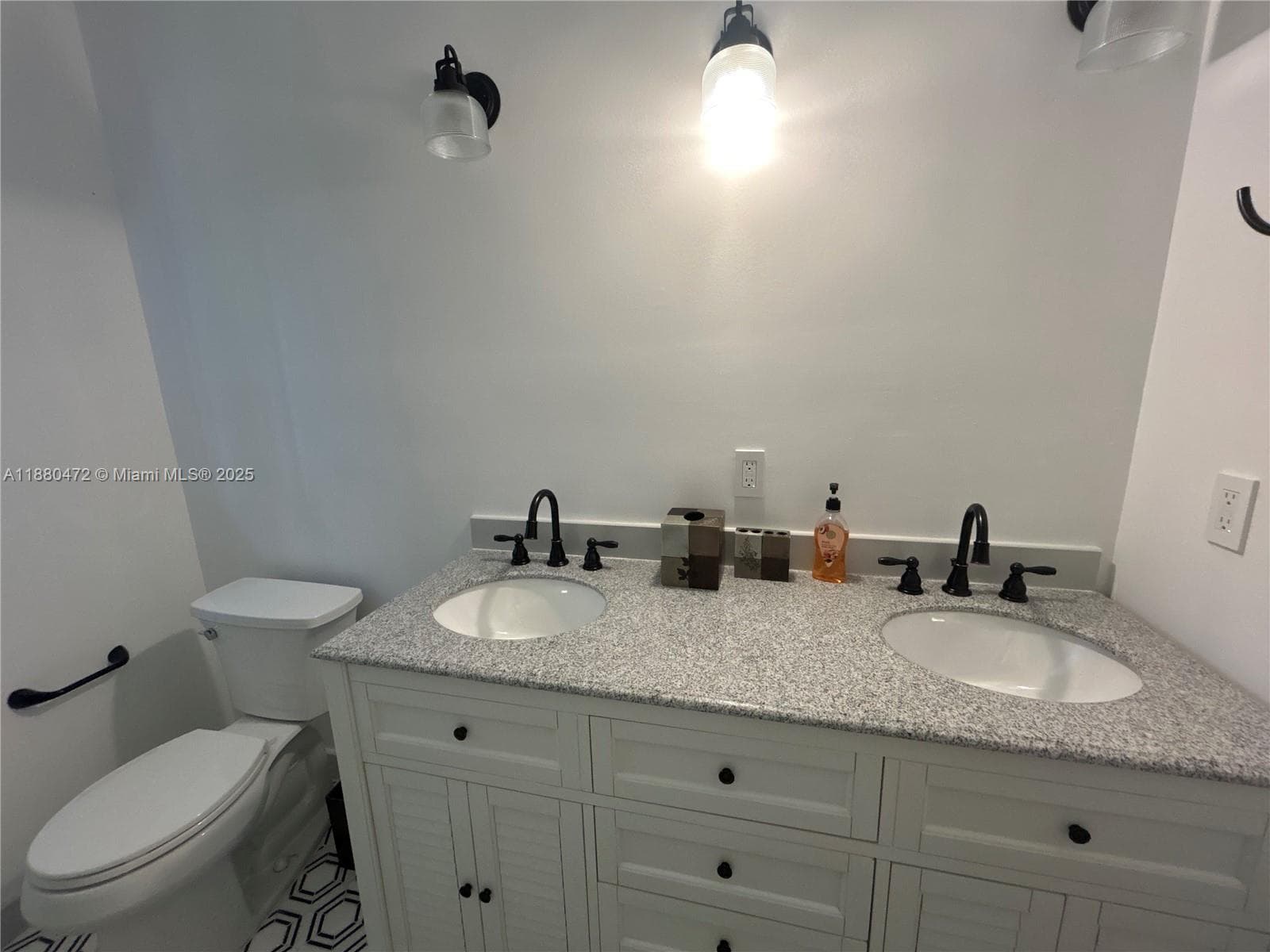 6395 SW 42nd Ter, South Miami FL 33155 — 15