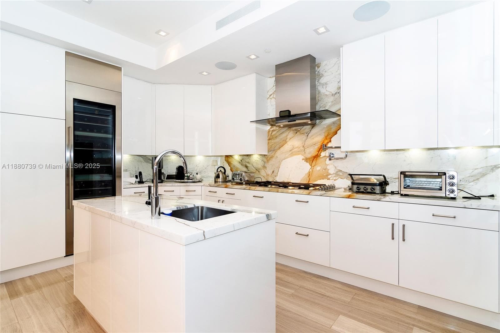 17749 Collins Ave # 3801, Sunny Isles Beach FL 33160 — 17