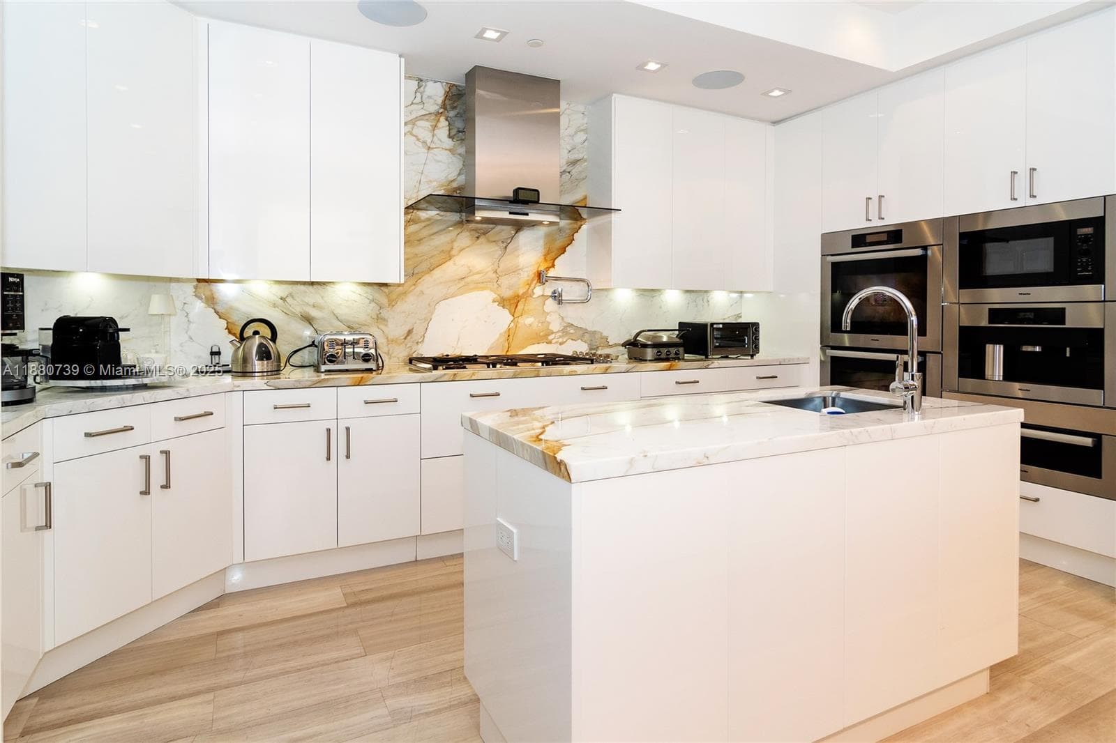 17749 Collins Ave # 3801, Sunny Isles Beach FL 33160 — 16