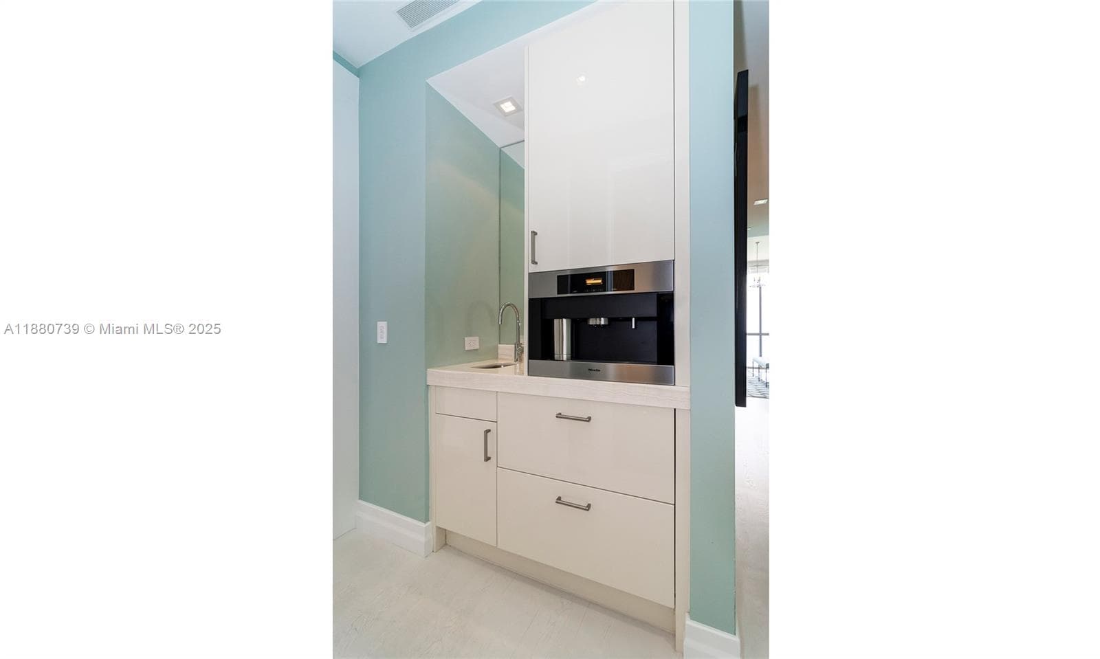 17749 Collins Ave # 3801, Sunny Isles Beach FL 33160 — 33