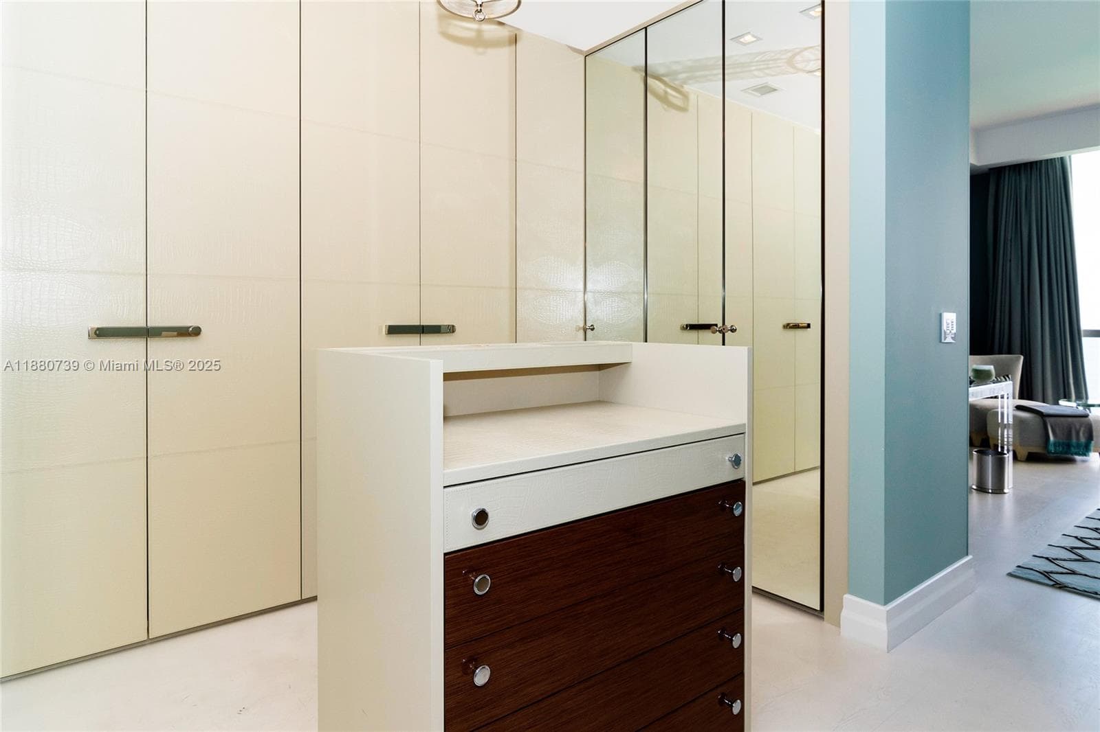 17749 Collins Ave # 3801, Sunny Isles Beach FL 33160 — 25