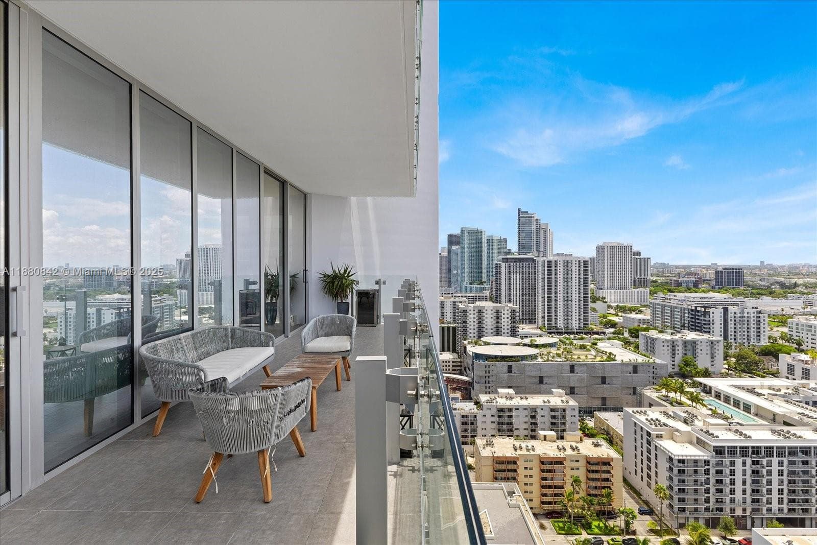 700 NE 26th Ter # 2605, Miami FL 33137 — 20