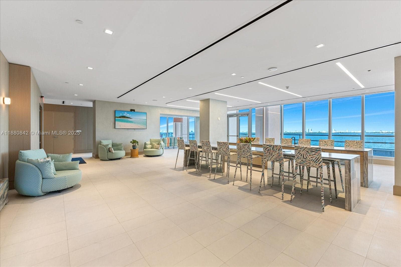 700 NE 26th Ter # 2605, Miami FL 33137 — 37