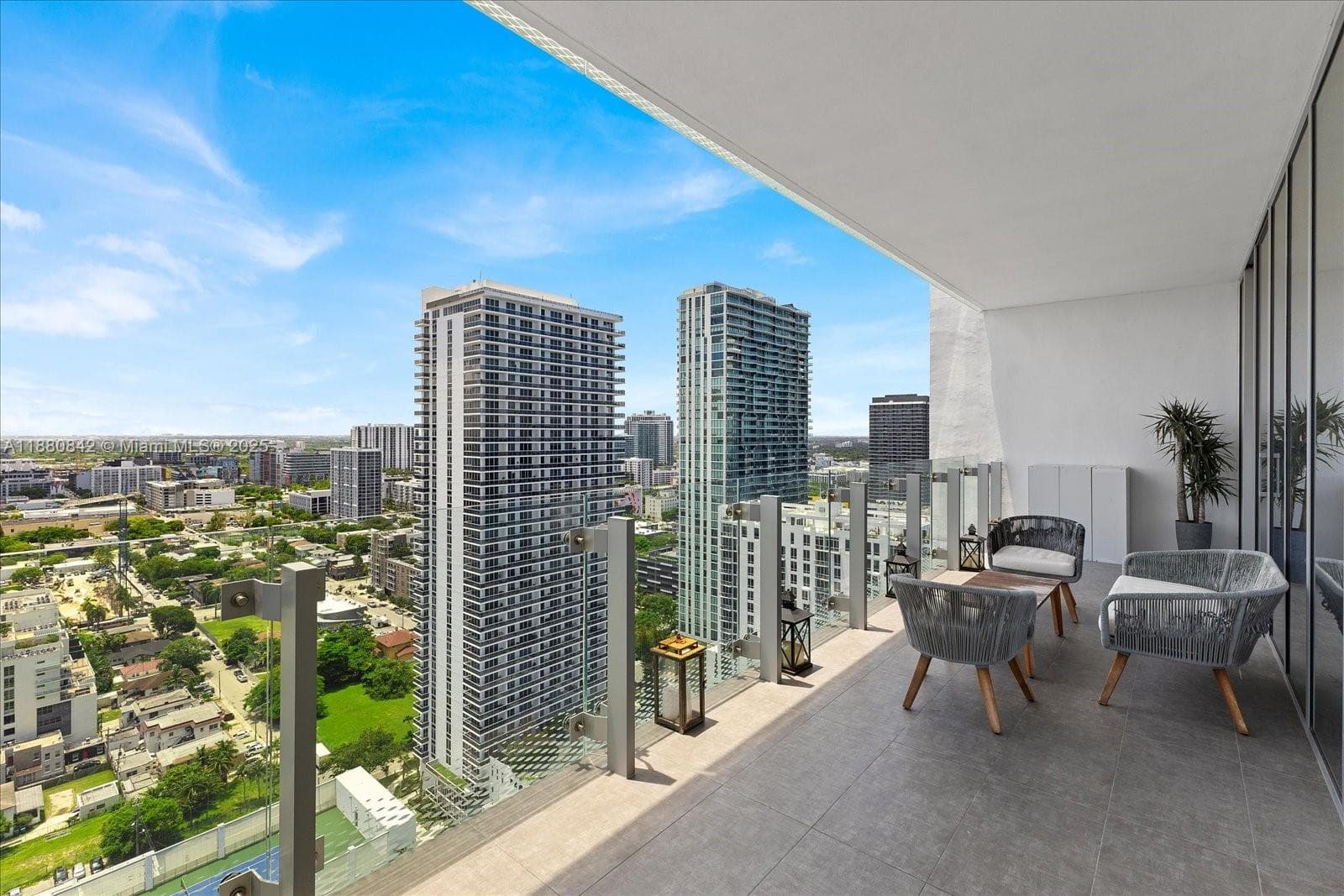 700 NE 26th Ter # 2605, Miami FL 33137 — 21