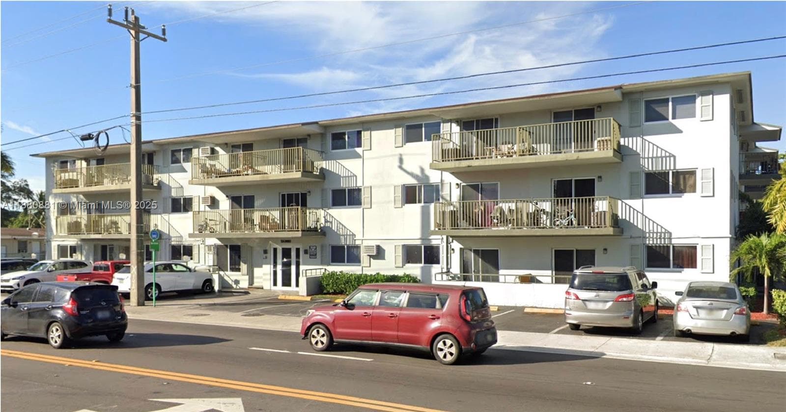 13285 NE 6th Ave # 301, North Miami FL 33161 — 2