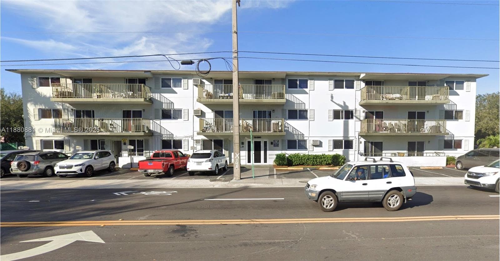 13285 NE 6th Ave # 301, North Miami FL 33161 — 3