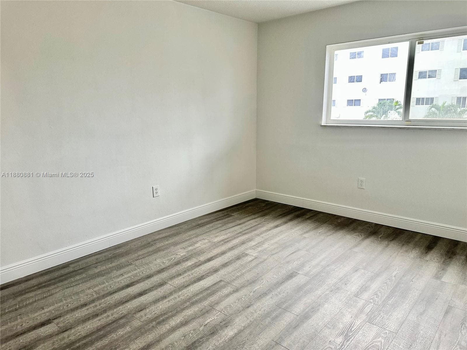 13285 NE 6th Ave # 301, North Miami FL 33161 — 4