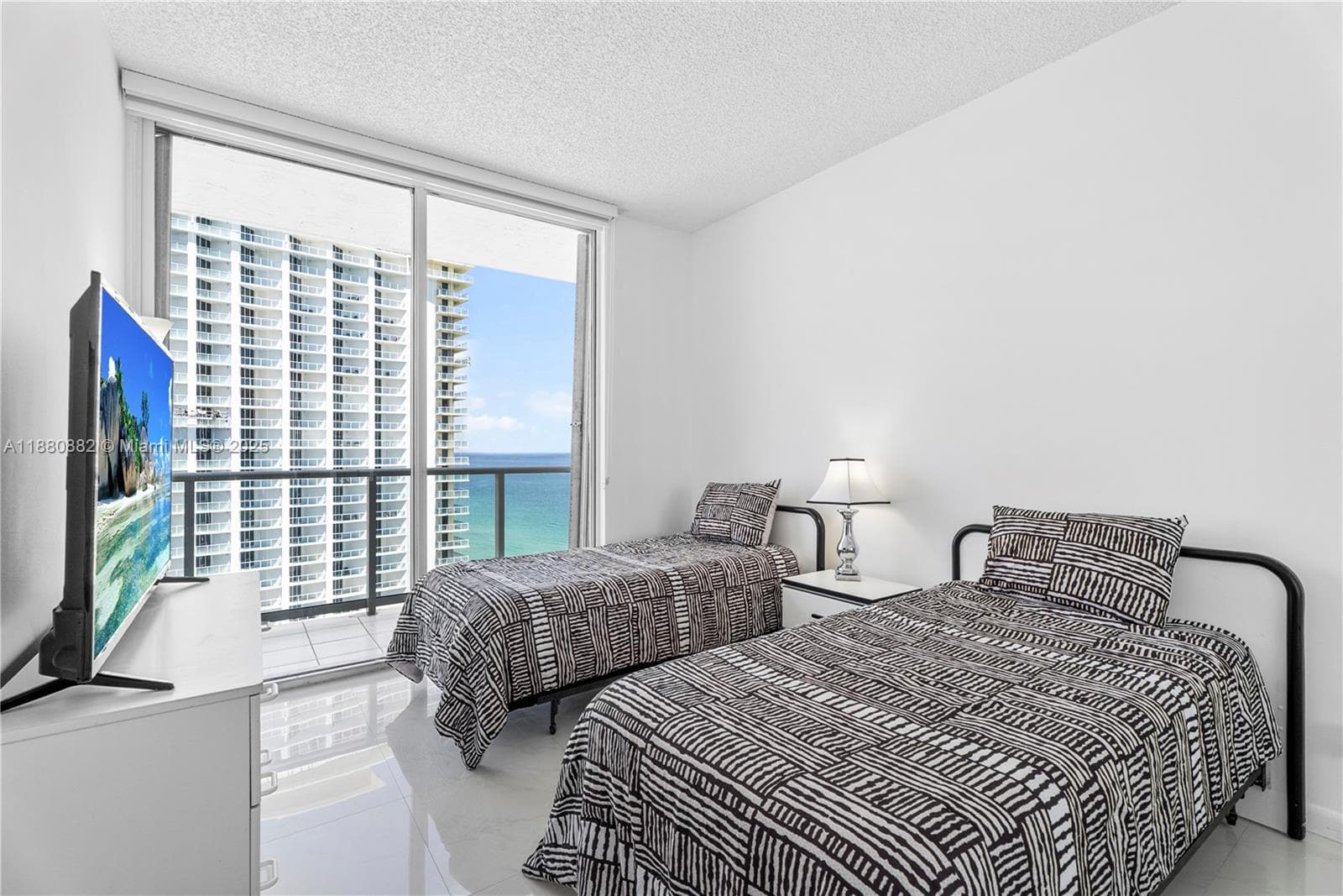 16485 Collins Ave, Sunny Isles Beach FL 33160 — 34