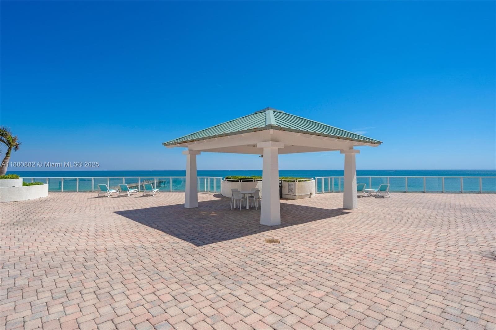 16485 Collins Ave, Sunny Isles Beach FL 33160 — 10