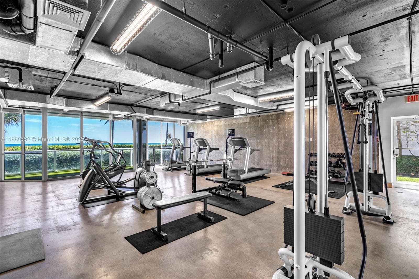 16485 Collins Ave, Sunny Isles Beach FL 33160 — 39