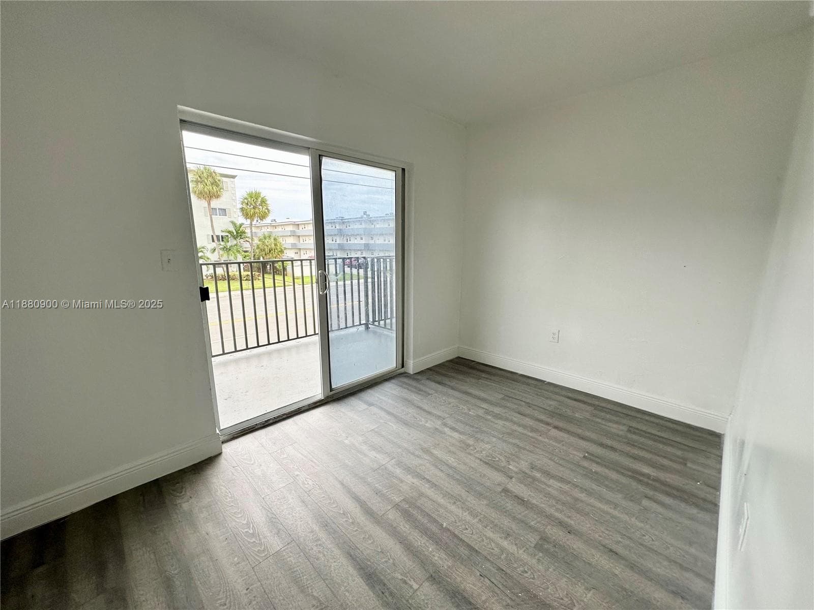 13285 NE 6th Ave # 401, North Miami FL 33161 — 4