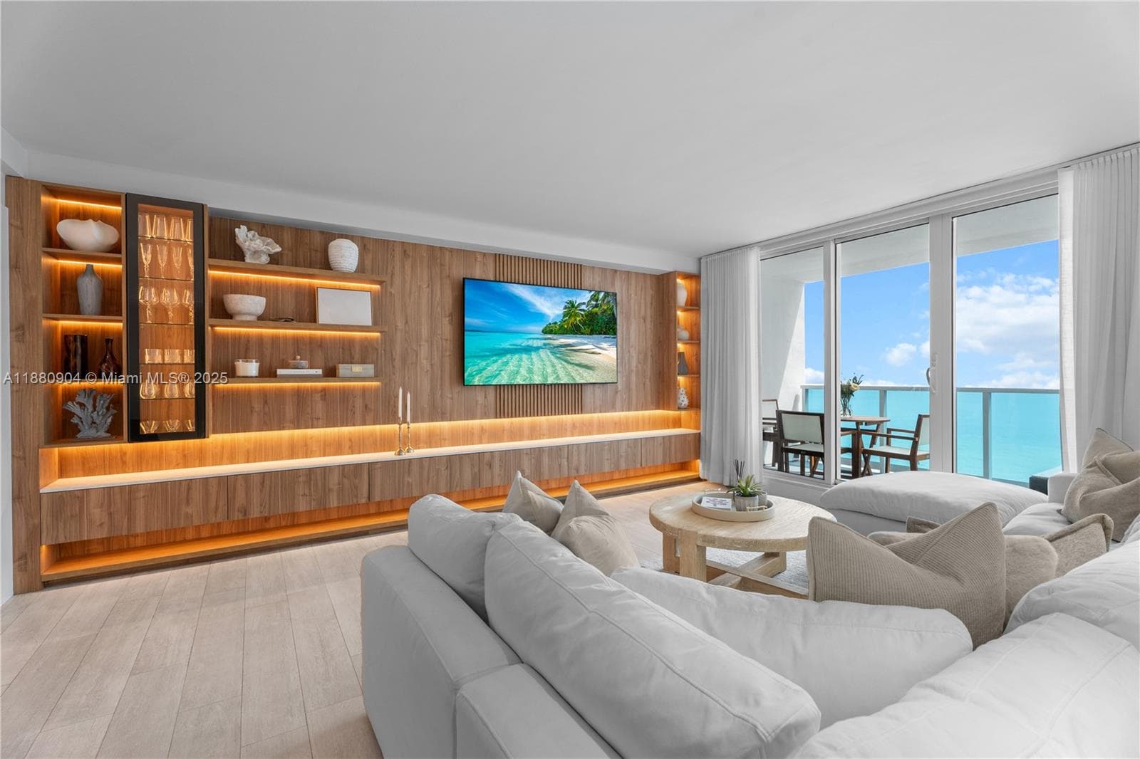 2301 Collins Ave # 24, Miami Beach FL 33139 — 1