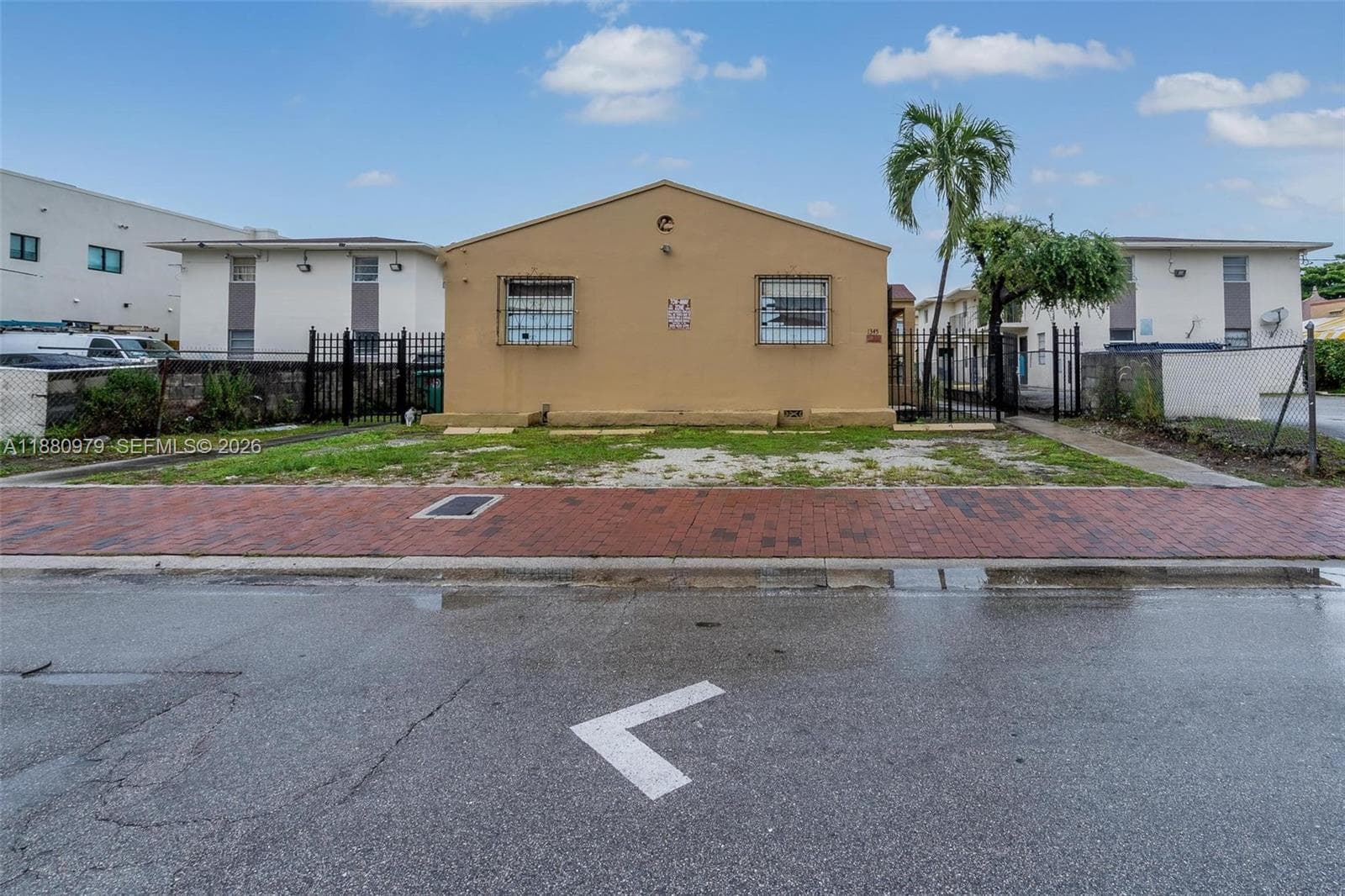1345 SW 7th ST, Miami FL 33135 — 8