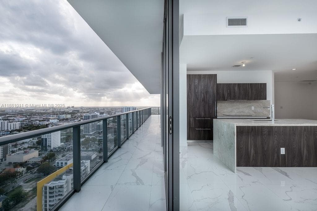 480 NE 31 St # 3101, Miami FL 33137 — 6