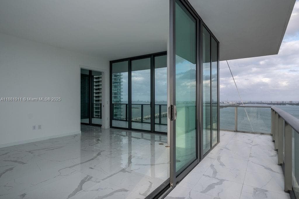 480 NE 31 St # 3101, Miami FL 33137 — 20