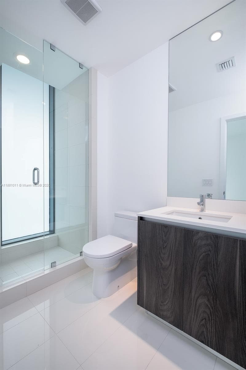 480 NE 31 St # 3101, Miami FL 33137 — 24