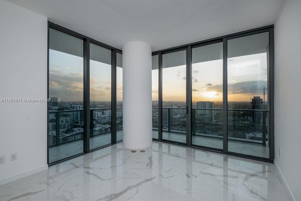 480 NE 31 St # 3101, Miami FL 33137 — 31