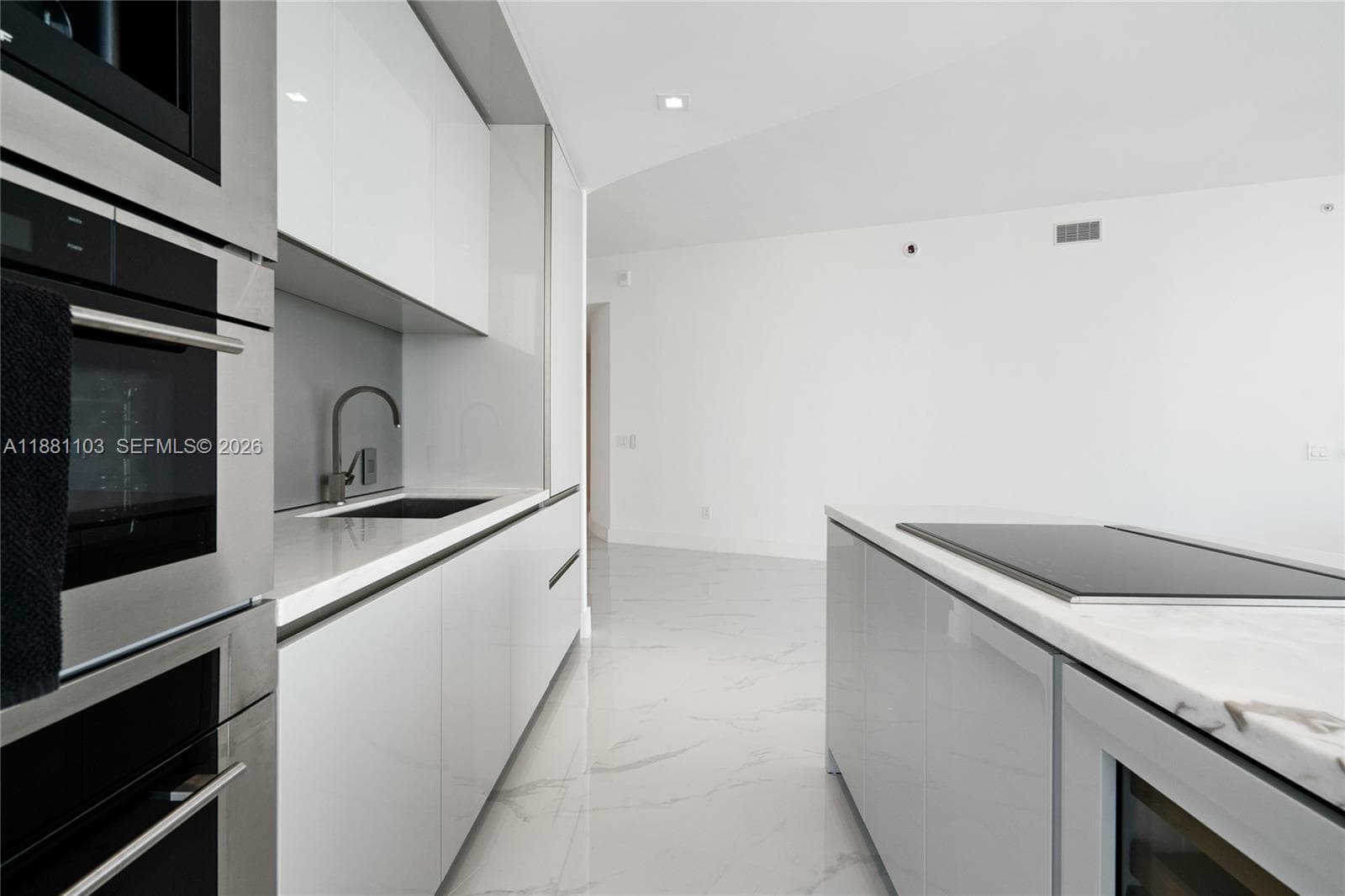 18975 Collins Ave # 1104, Sunny Isles Beach FL 33160 — 20