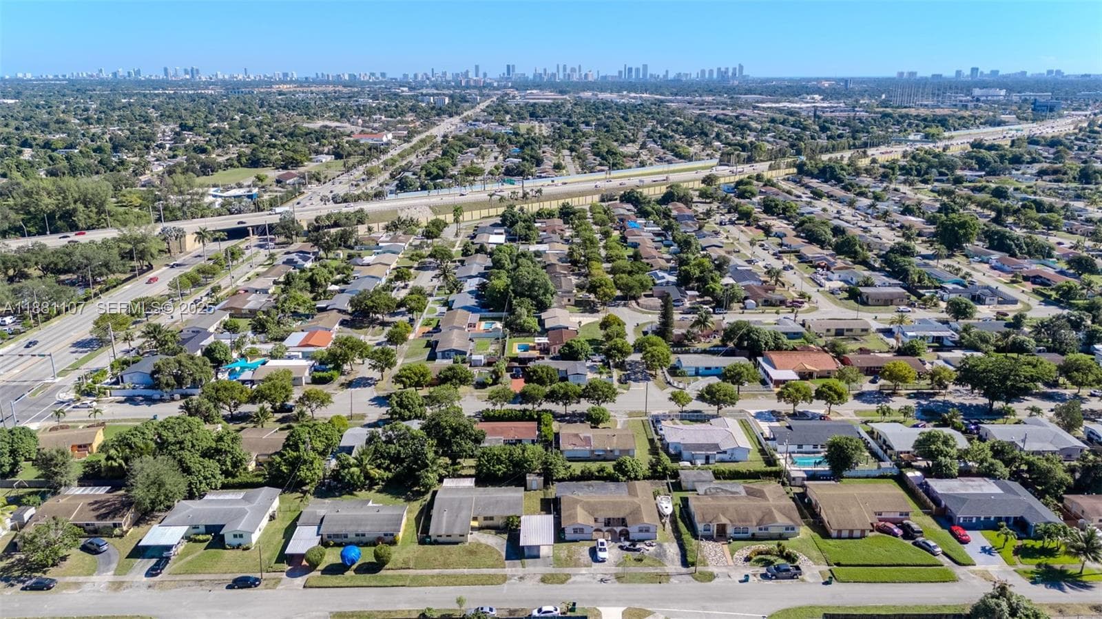 Scott Lake Manor Sec 3, Miami Gardens, FL — 10