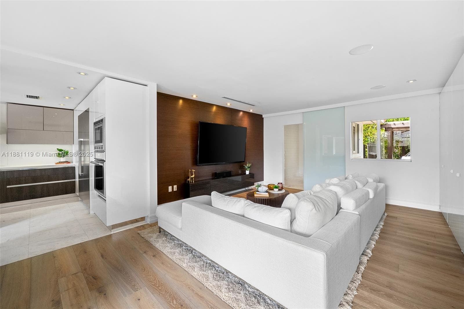 575 Bay Point Rd, Miami FL 33137 — 42
