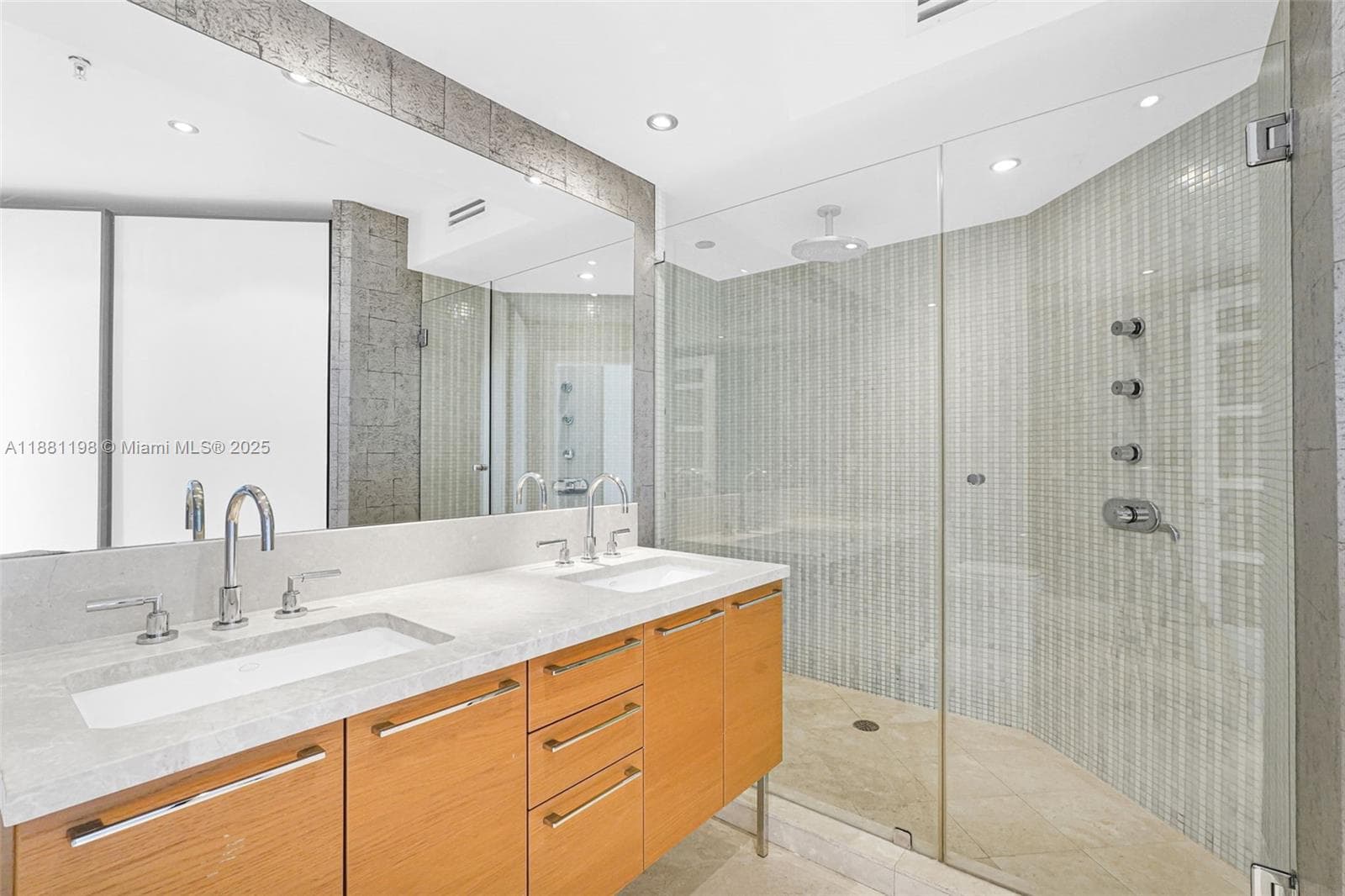 16699 Collins Ave # 1103, Sunny Isles Beach FL 33160 — 31
